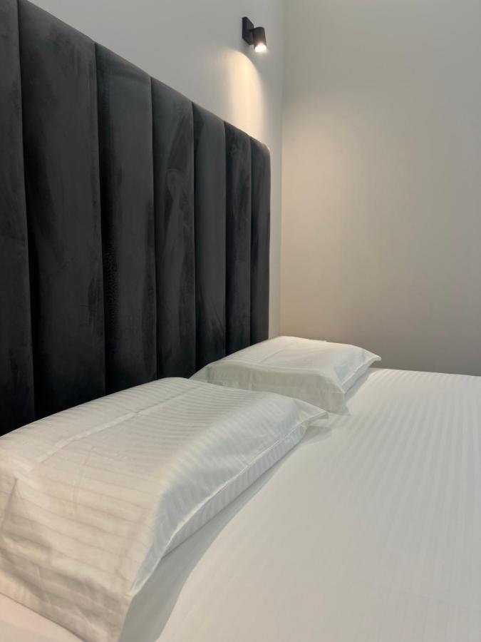 Checkpoint Tirana Apartments エクステリア 写真