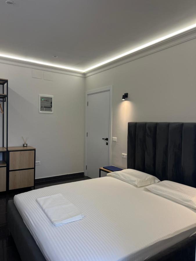 Checkpoint Tirana Apartments エクステリア 写真